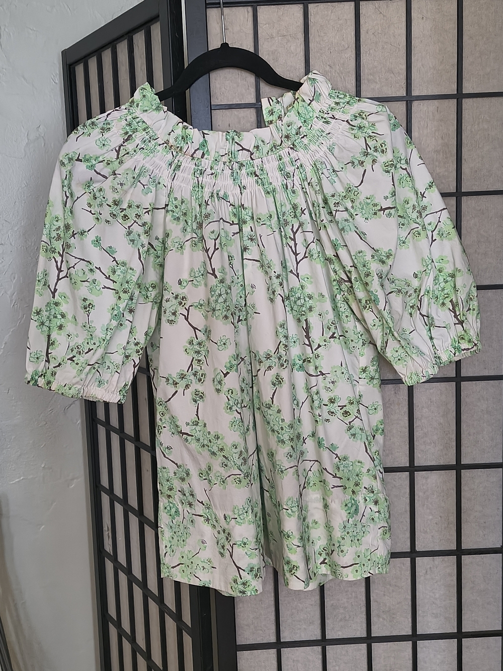 Women’s Green Floral Smocked Neck Blouse